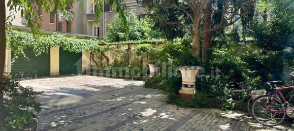 1 bedroom Apartment in Milan, Italy No. 290772 34