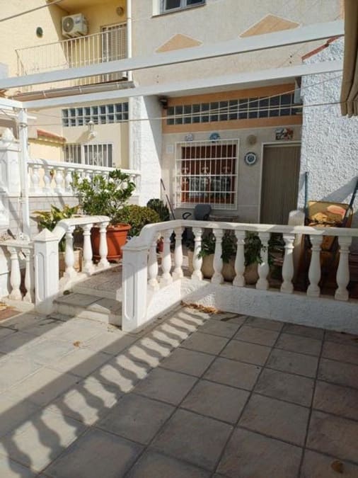 2 chambres Maison de ville à Torrevieja, Spain No. 164222