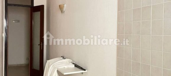 2 rooms Office in Palermo, Italy No. 171804 10