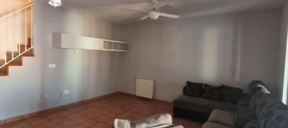 3 bedrooms House in Manises, Spain No. 28446 7