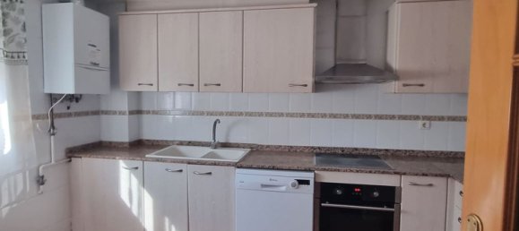 3 bedrooms House in Manises, Spain No. 28446 8