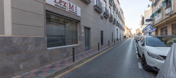 93m² Commercial property in Armilla, Spain No. 166422 10