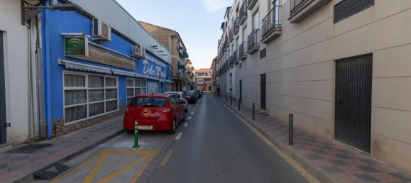 93m² Commercial property in Armilla, Spain No. 166422 11