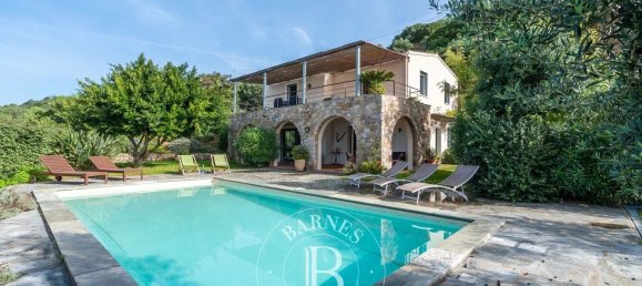 3 غرف نوم فيلا في L'Ile-Rousse, France رقم 212916 7