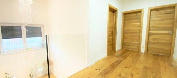 Casa de 7 habitaciónes en Deutsch-Wagram, Austria No. 51801 9