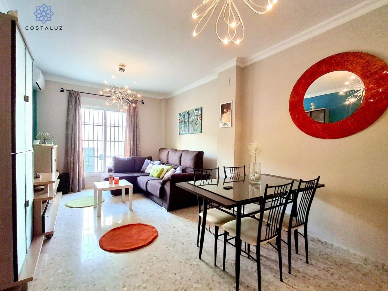 Apartamento de 3 dormitorios en Vejer de la Frontera, Spain No. 243531