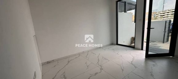 Villa de 4 dormitorios en Jumeirah Village Circle, UAE No. 19766 8