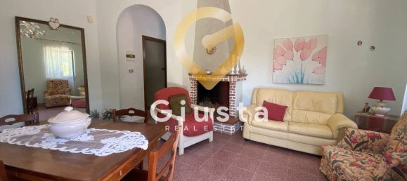 5 bedrooms Villa in Mesagne, Italy No. 327718 14