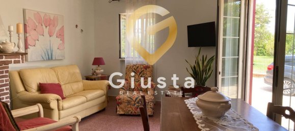 5 bedrooms Villa in Mesagne, Italy No. 327718 13