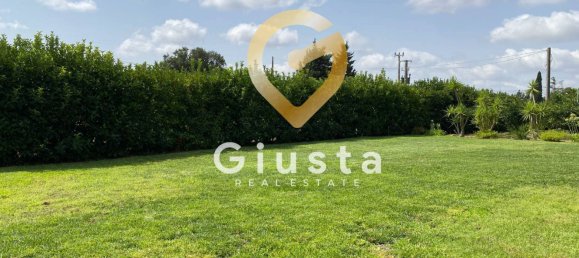 5 bedrooms Villa in Mesagne, Italy No. 327718 27