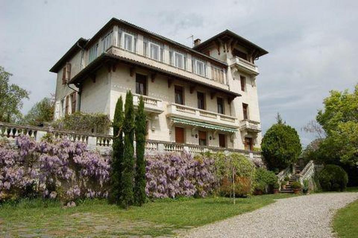 13 chambres Maison à Camon, France No. 25040