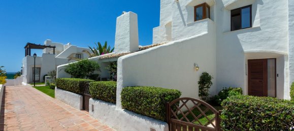 1 bedroom Townhouse in Marbella, Spain No. 140051 2
