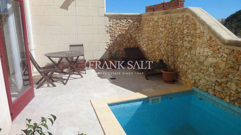 3 bedrooms Farm in Xaghra, Malta No. 5916