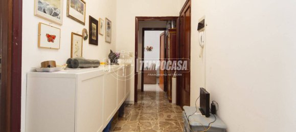 Apartamento de 1 dormitorio en Perugia, Italy No. 190946 3