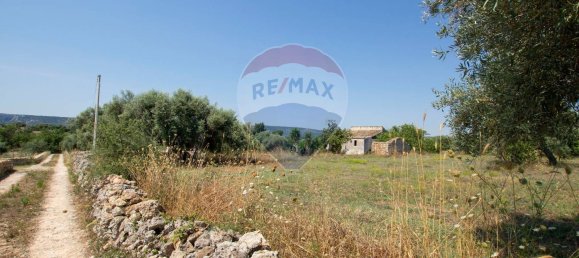 Terrain à Syracuse, Italy No. 333874 2