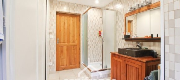 4 bedrooms House in Oignies, France No. 56809 12