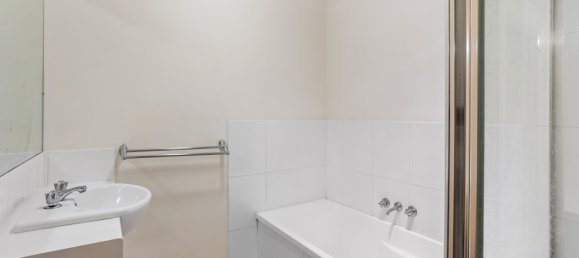 Apartamento de 3 dormitorios en Kippa-Ring, Australia No. 77 2