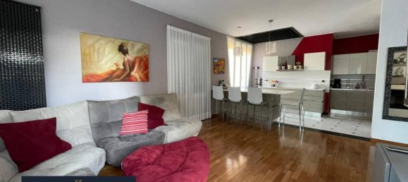 3 bedrooms Penthouse in Ventimiglia, Italy No. 200117 4