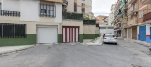 18m² Garage in Granada, Spain No. 175284 5