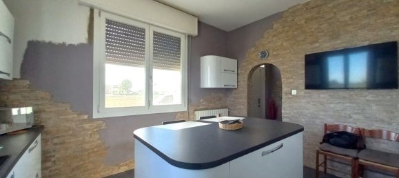 5 bedrooms House in Medicina, Italy No. 337790 26