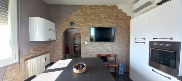 5 bedrooms House in Medicina, Italy No. 337790 25