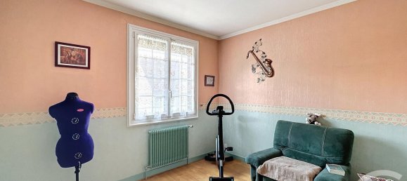 4 Schlafzimmer Haus in Saran, France, Nr. 216958 12