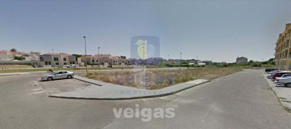 218m² Land in Cartaxo, Portugal No. 144112 3