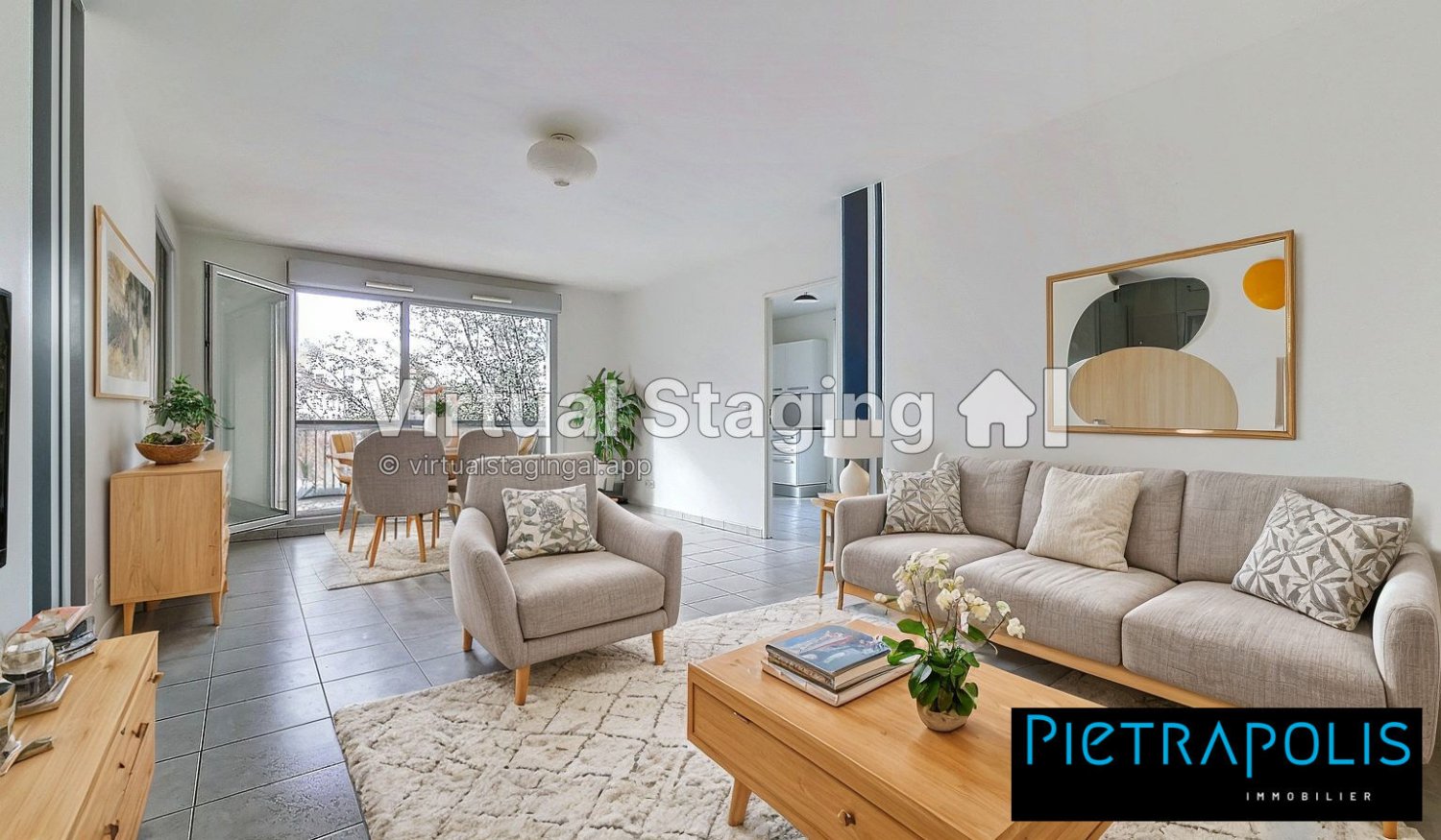 3 bedrooms Apartment in Lyon, France No. 331359