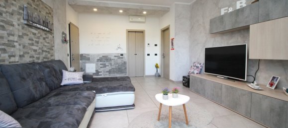 2 غرف نوم شقة في Canegrate, Italy رقم 33289 10