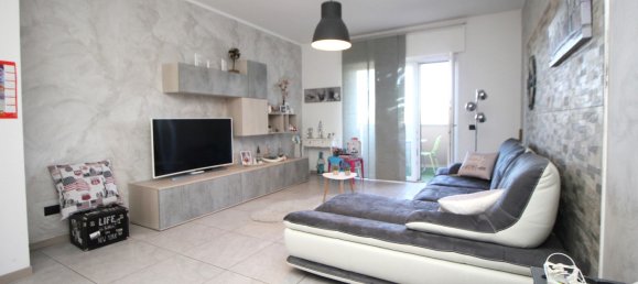 2 غرف نوم شقة في Canegrate, Italy رقم 33289 4