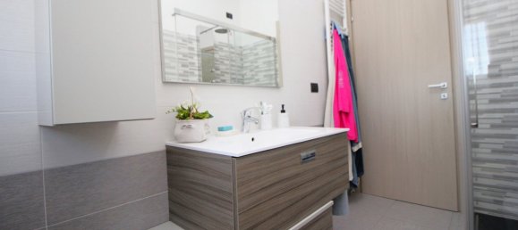 2 غرف نوم شقة في Canegrate, Italy رقم 33289 29