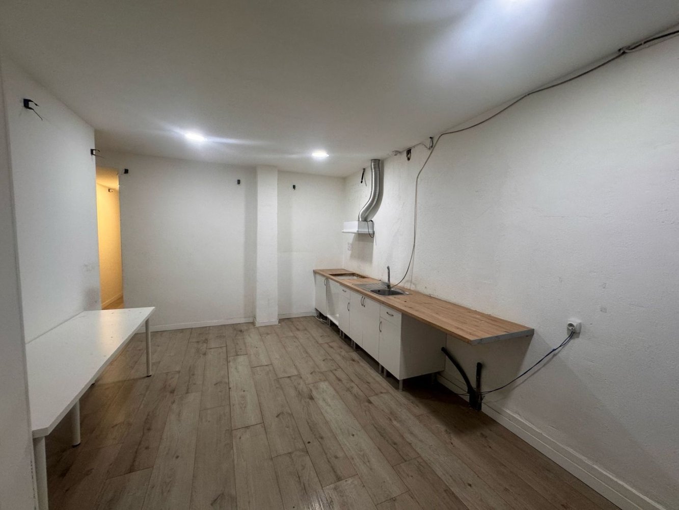 Gewerbliche Immobilie in Valencia, Spain 176m², Nr. 160048