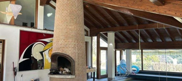 Квартира с 15 комнатами в Эрба, Италия № 3906 6