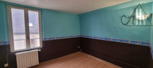 4 Schlafzimmer Haus in Sezanne, France, Nr. 103822 3