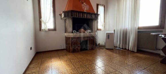 Villa T3 em San Zenone degli Ezzelini, Italy N.º 216246 4
