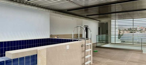 3 bedrooms Penthouse in Germasogeia, Cyprus No. 8299 8