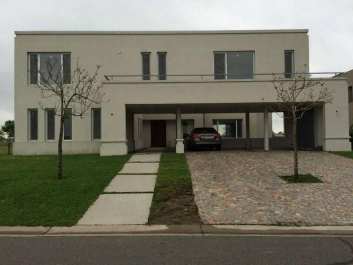 4 غرف نوم منزل في Tigre, Argentina رقم 13419