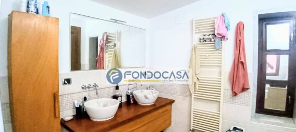 4 Schlafzimmer Haus in Carrara, Italy, Nr. 347882 8