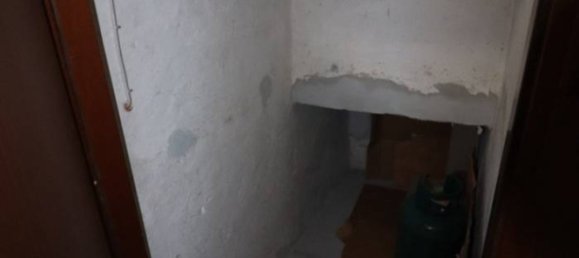 1 bedroom Apartment in Montevarchi, Italy No. 63983 11