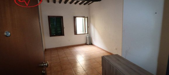 1 bedroom Apartment in Montevarchi, Italy No. 63983 8