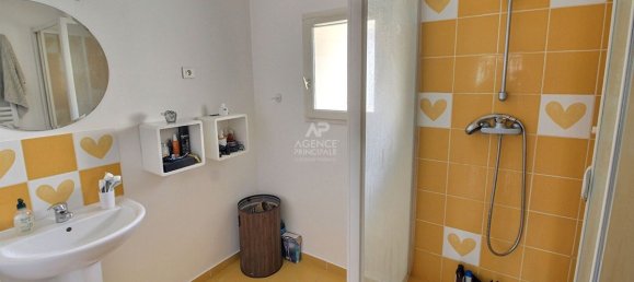 3 bedrooms House in Morainvilliers, France No. 170995 7