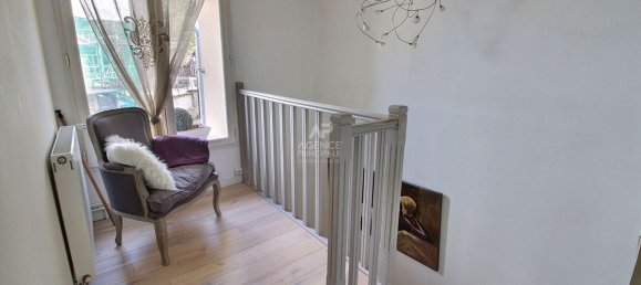 3 bedrooms House in Morainvilliers, France No. 170995 6