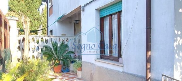 Casa de 3 dormitorios en Carrara, Italy No. 45686 7