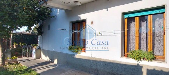 Casa de 3 dormitorios en Carrara, Italy No. 45686 5