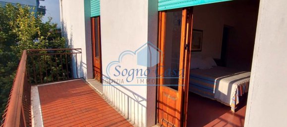 Casa de 3 dormitorios en Carrara, Italy No. 45686 34