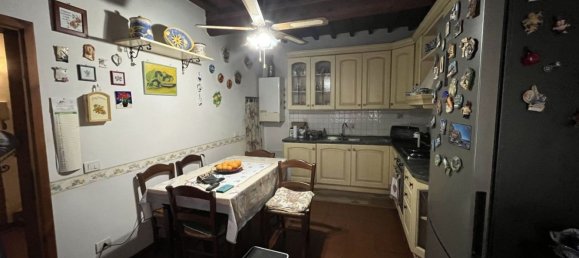 4-Zimmer Haus in Campi Bisenzio, Italy, Nr. 71290 3