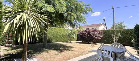 Casa de 4 dormitorios en Bressuire, France No. 307739 8