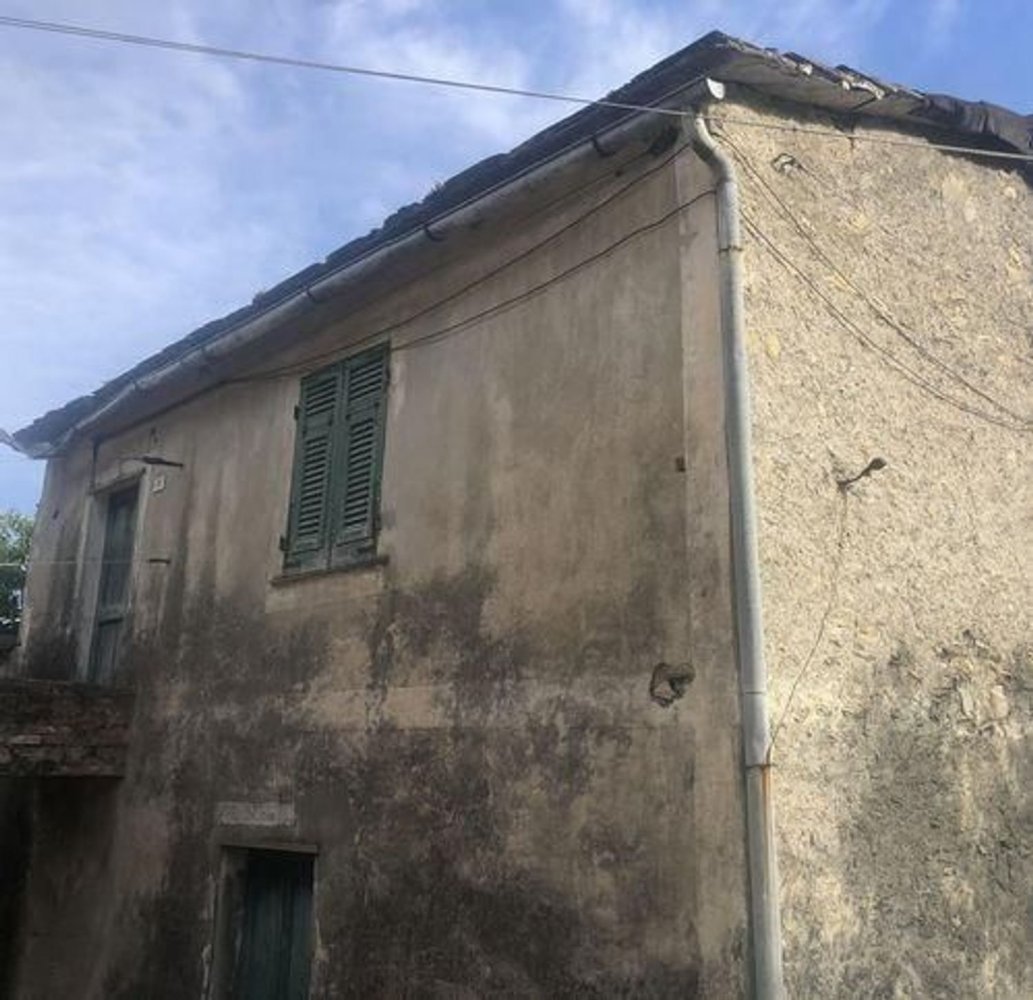 Дом с 3 комнатами в Авеньо, Италия № 172866