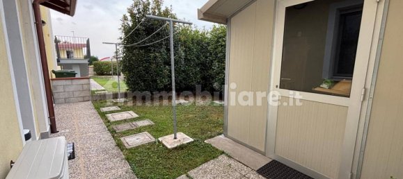 2 bedrooms Apartment in Vigarano Mainarda, Italy No. 379606 21