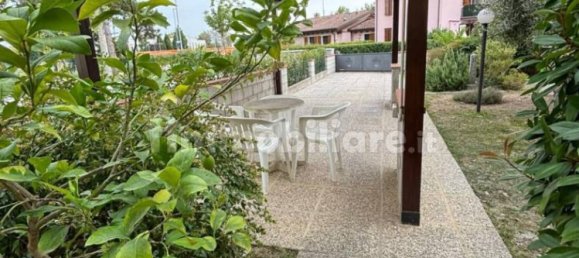 2 bedrooms Apartment in Vigarano Mainarda, Italy No. 379606 10